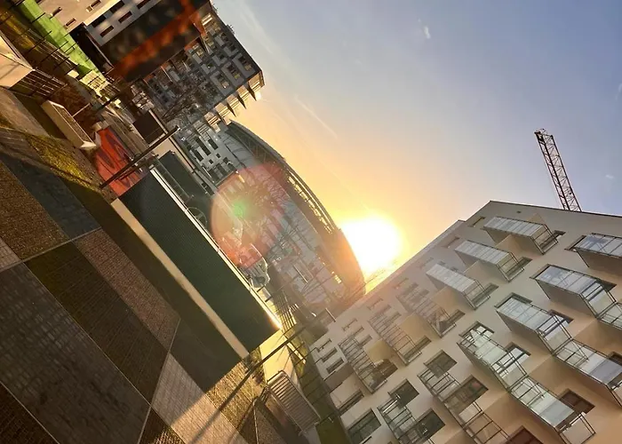 Z Widokiem Na Stadion Styl Industrialny Jedyny Taki Check In 24 H Apartamento Poznan